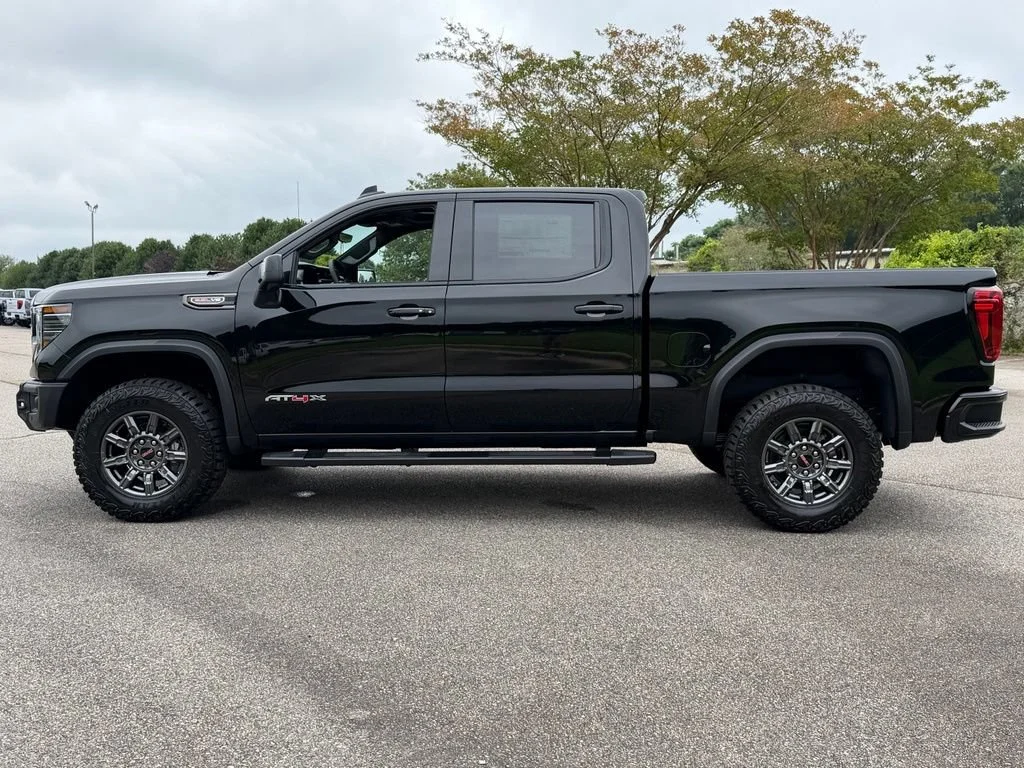 New 2026 Onyx Black GMC AT4X image 31