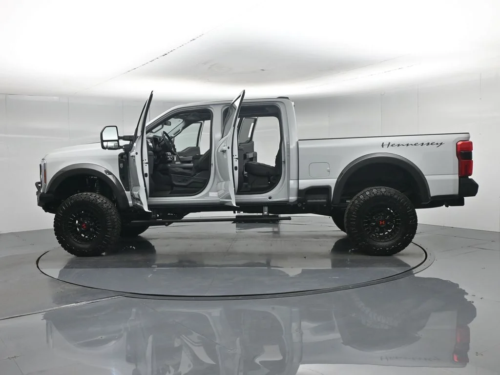 New 2026 Avalanche Ford Lariat image 40