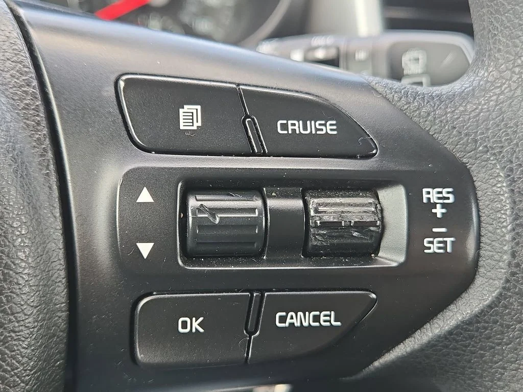 Used 2017 Red Kia LX image 46