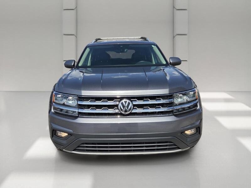 Used 2019 Reflex Silver Metallic Volkswagen 3.6L V6 SE W/TECHNOLOGY FWD image 8