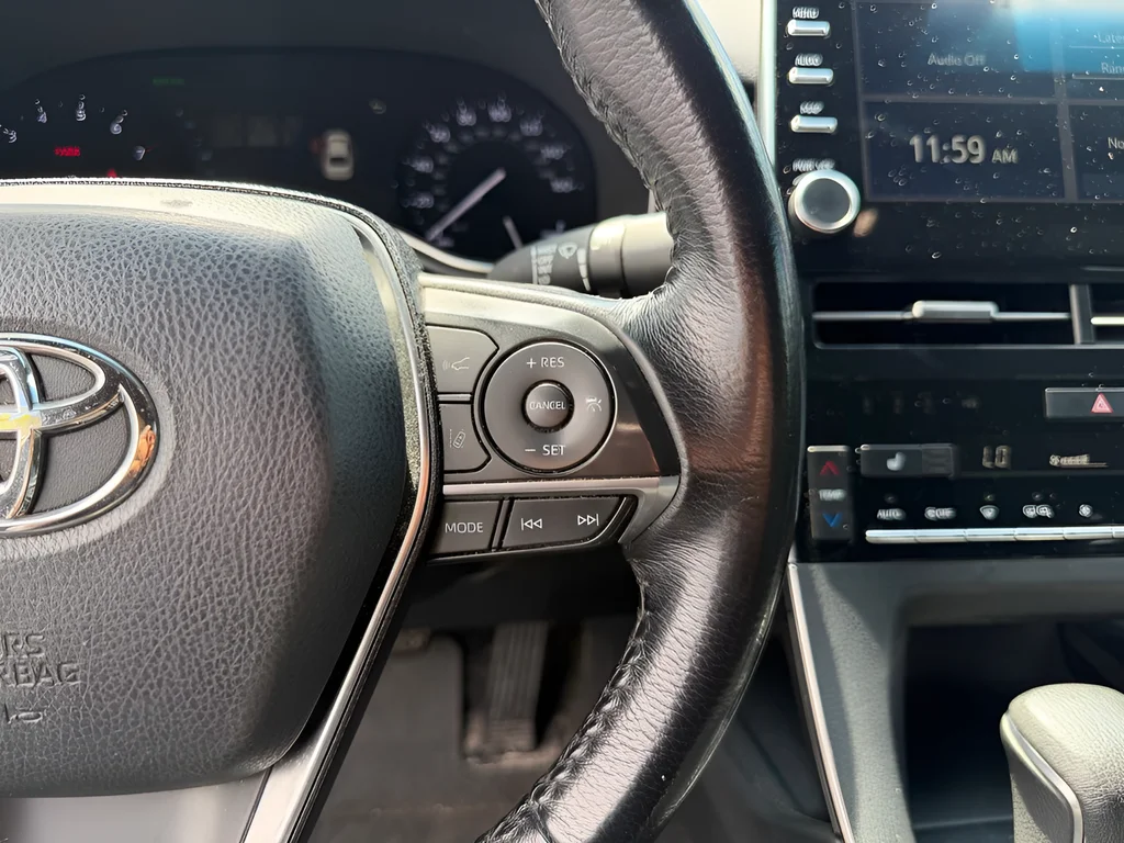 Used 2019 Gray Toyota XLE image 13