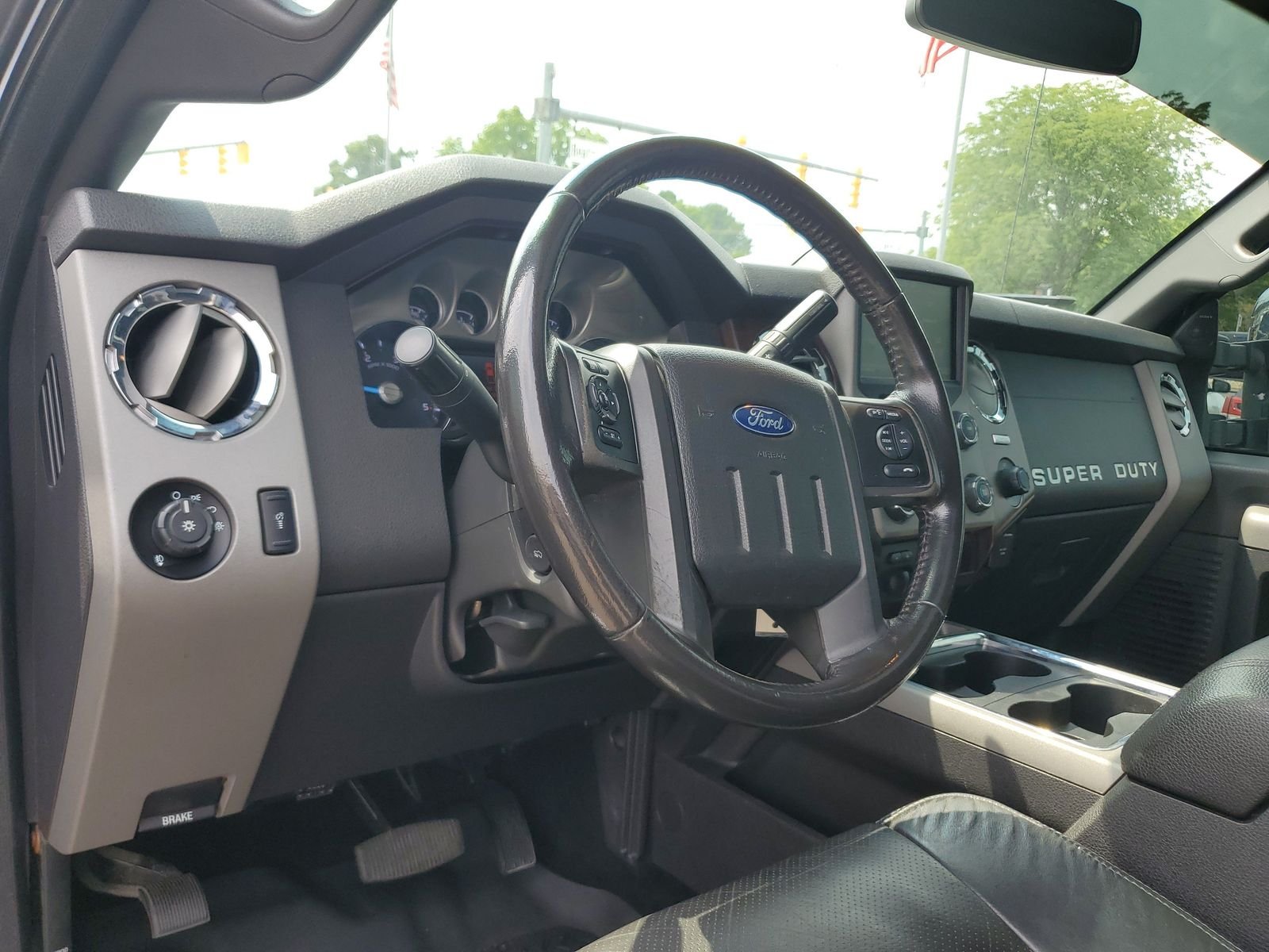 Used 2016 Black Ford Lariat image 17