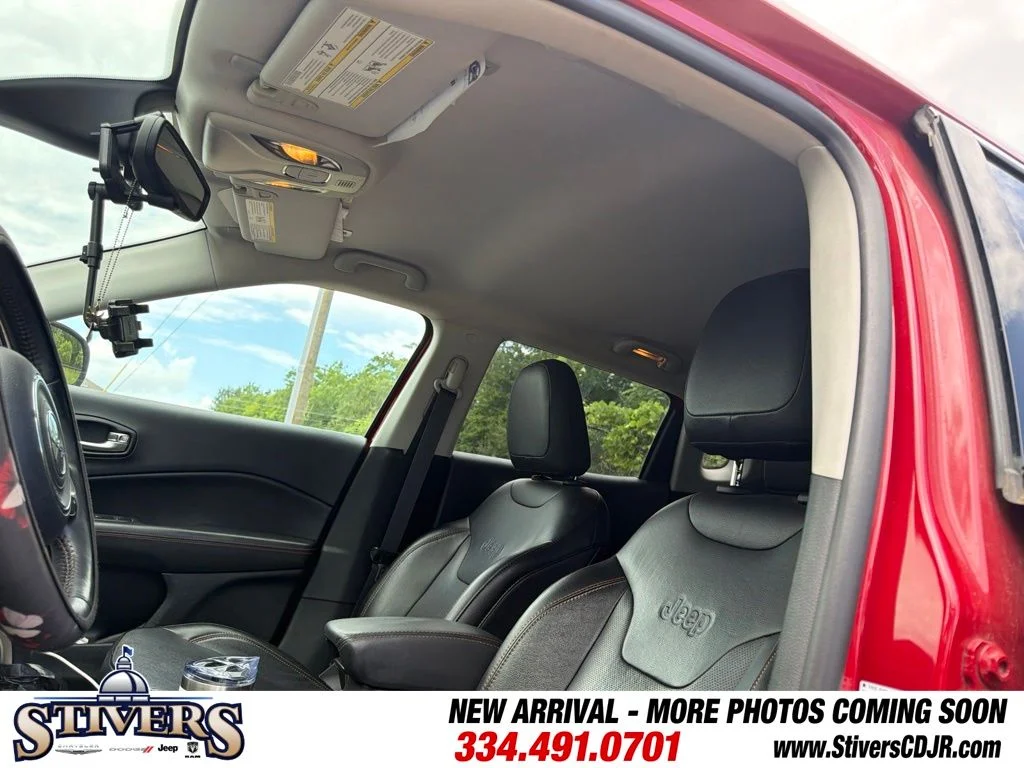 Used 2019 Red Jeep Limited image 11