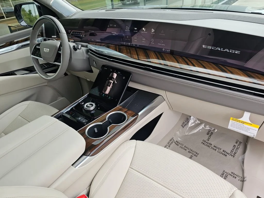 New 2026 Black Raven Cadillac Platinum Luxury image 10