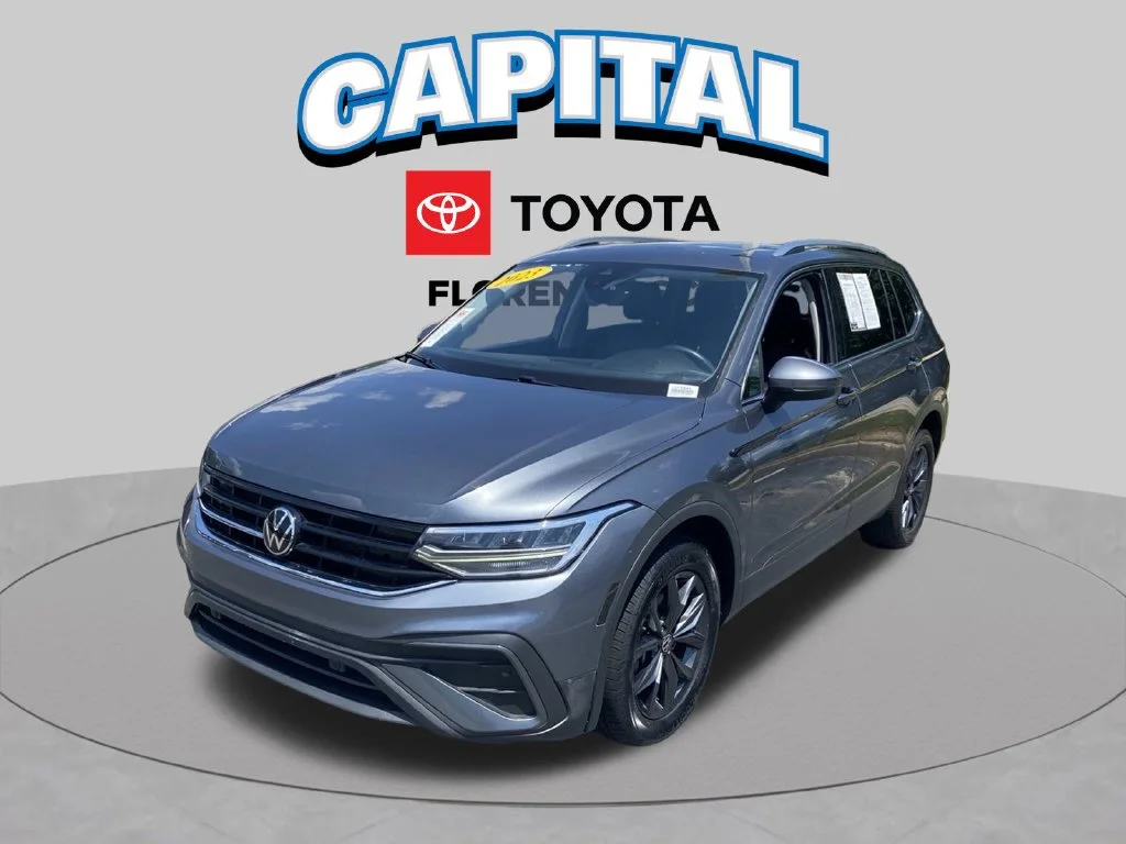 Used 2023 Gray Volkswagen 2.0T SE image 2