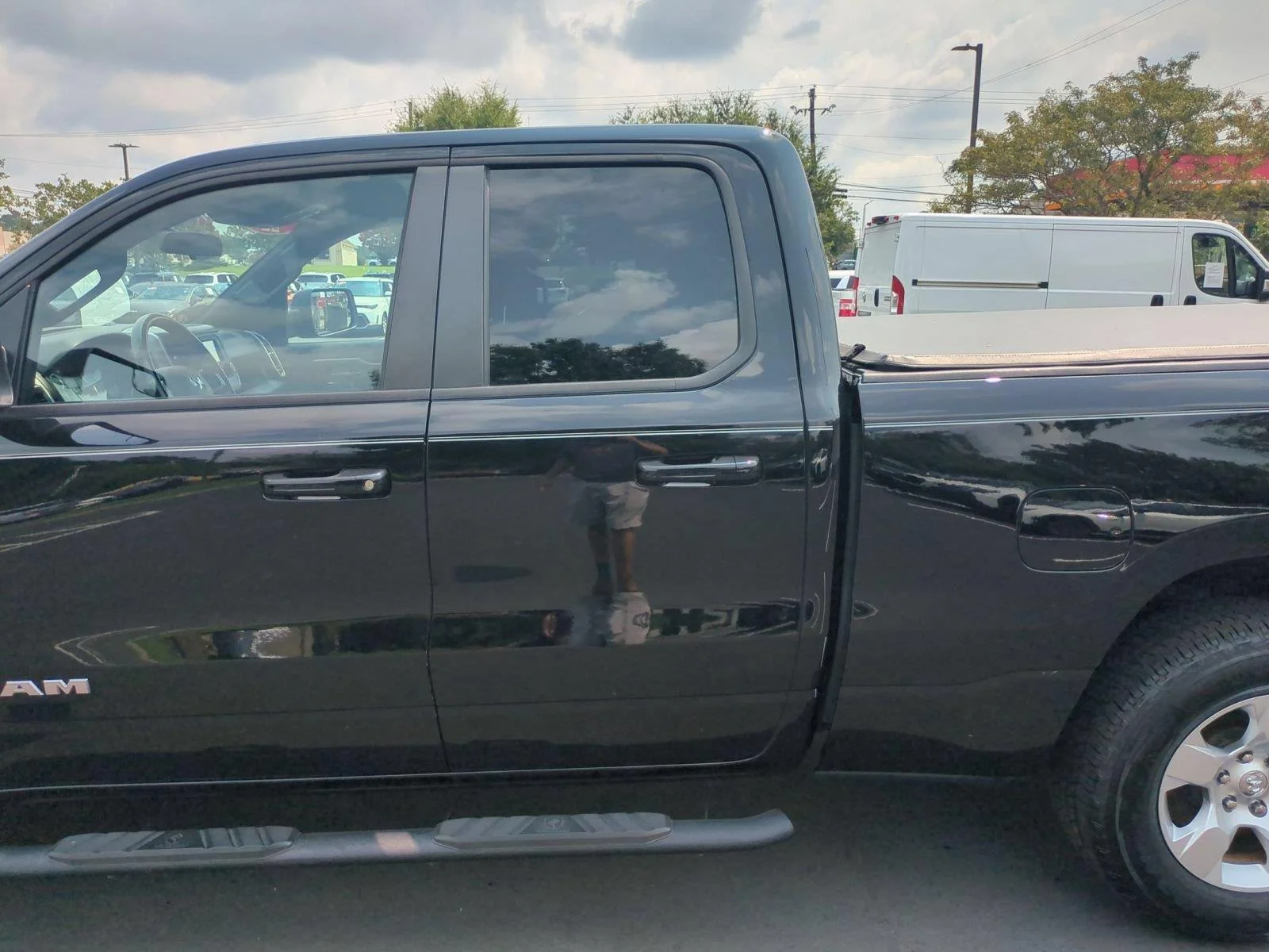 Used 2022 Diamond Black Crystal Pearlcoat Ram Big Horn image 30