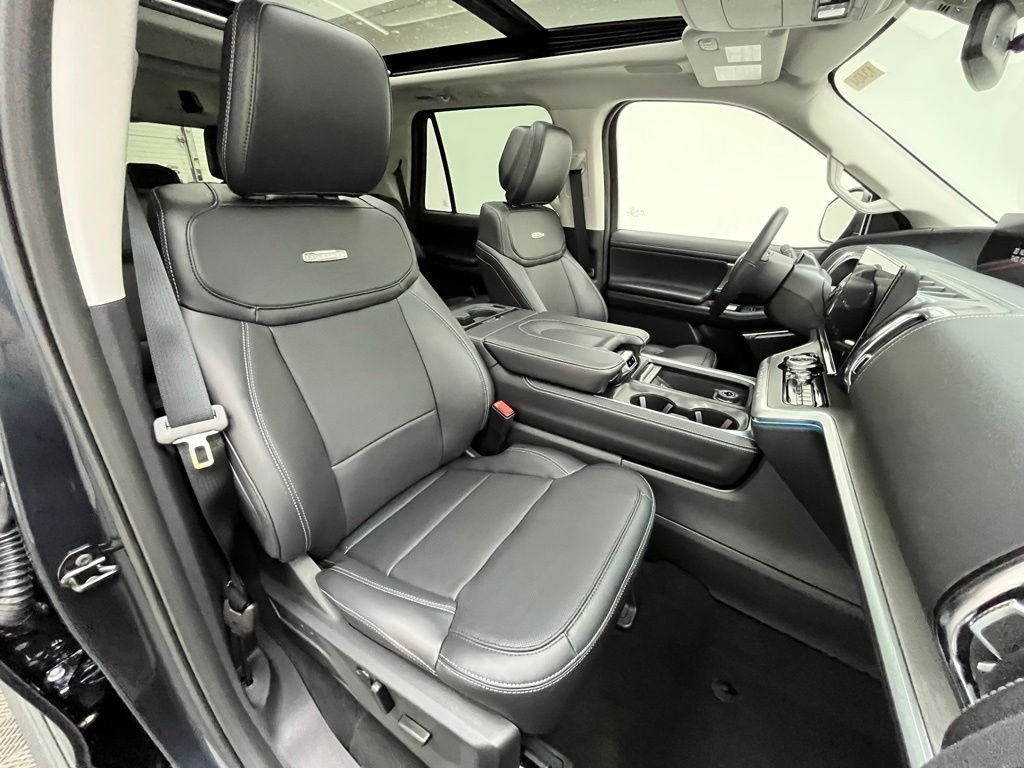 New 2026 Blue Ford Platinum image 36