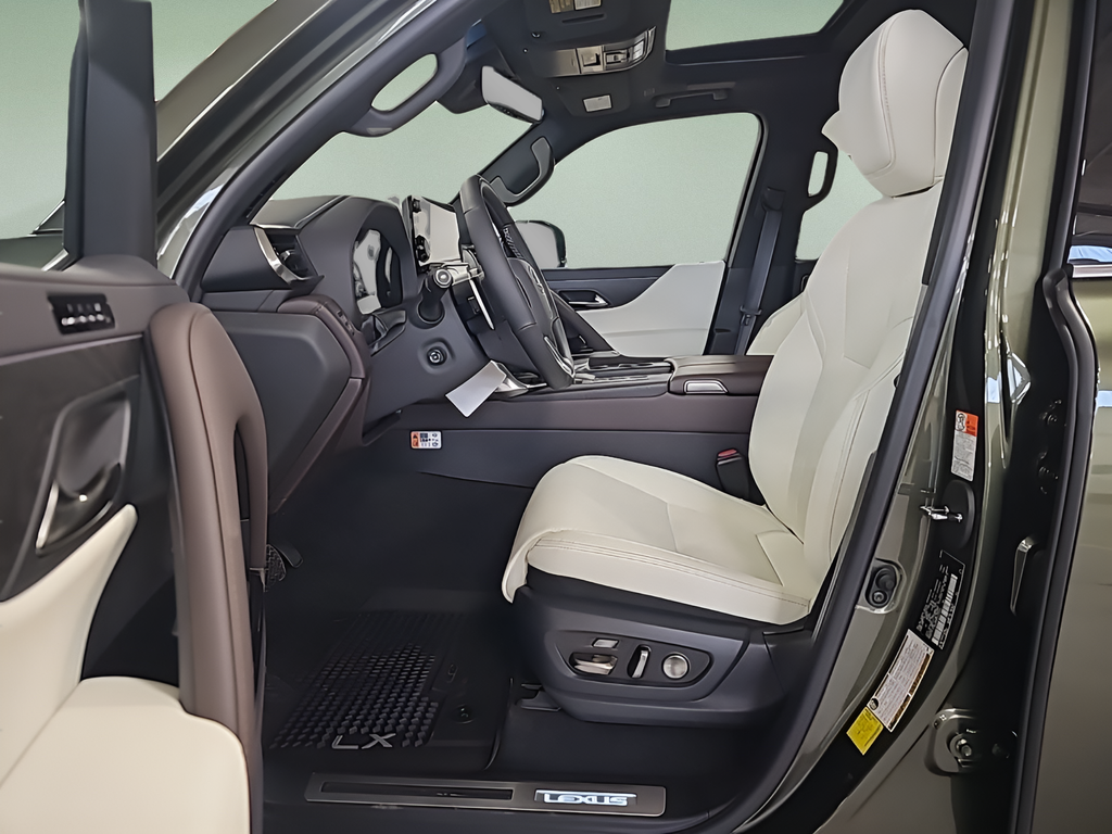 2025 Lexus LX 600 Luxury - Photo 10