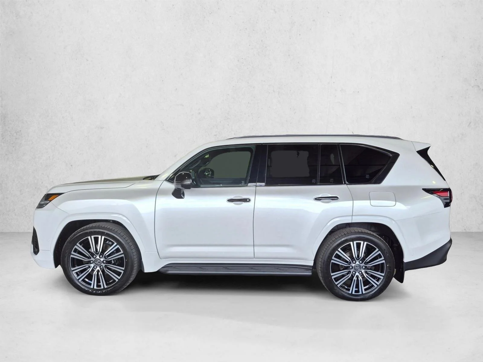 2026 Lexus LX 700h Luxury - Photo 8