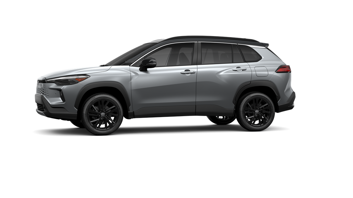 New 2026 Sonic Silver with Jet Black roof Toyota Hybrid XSE image 4