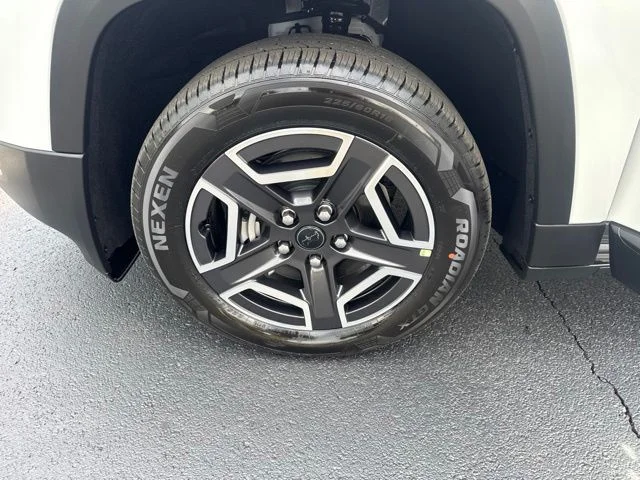 New 2026 Bright White Clearcoat Jeep Laredo image 14