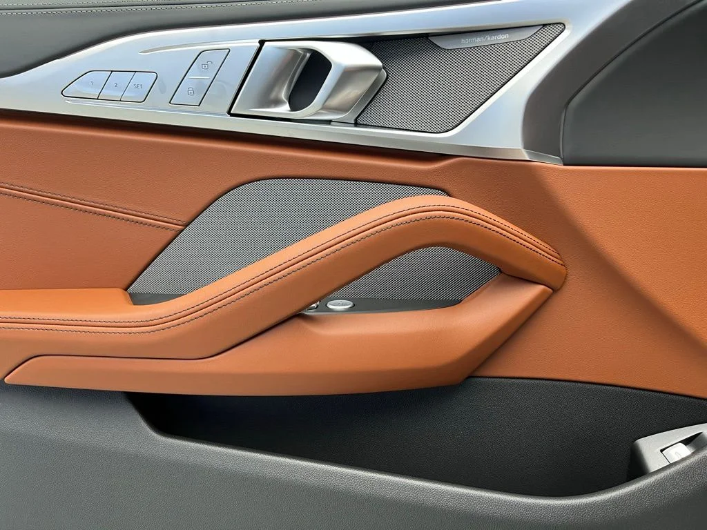 2026 BMW 8 Series 840i - Photo 21