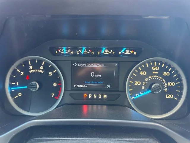 Used 2017 Black Ford XLT image 30