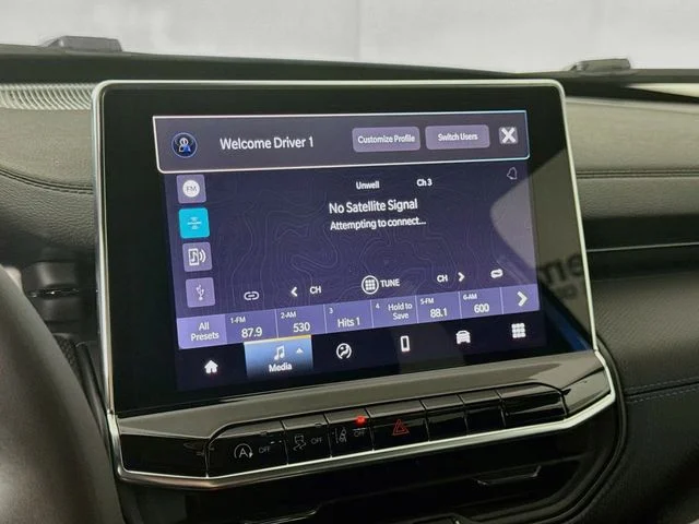 New 2026 Blue Jeep Latitude image 14