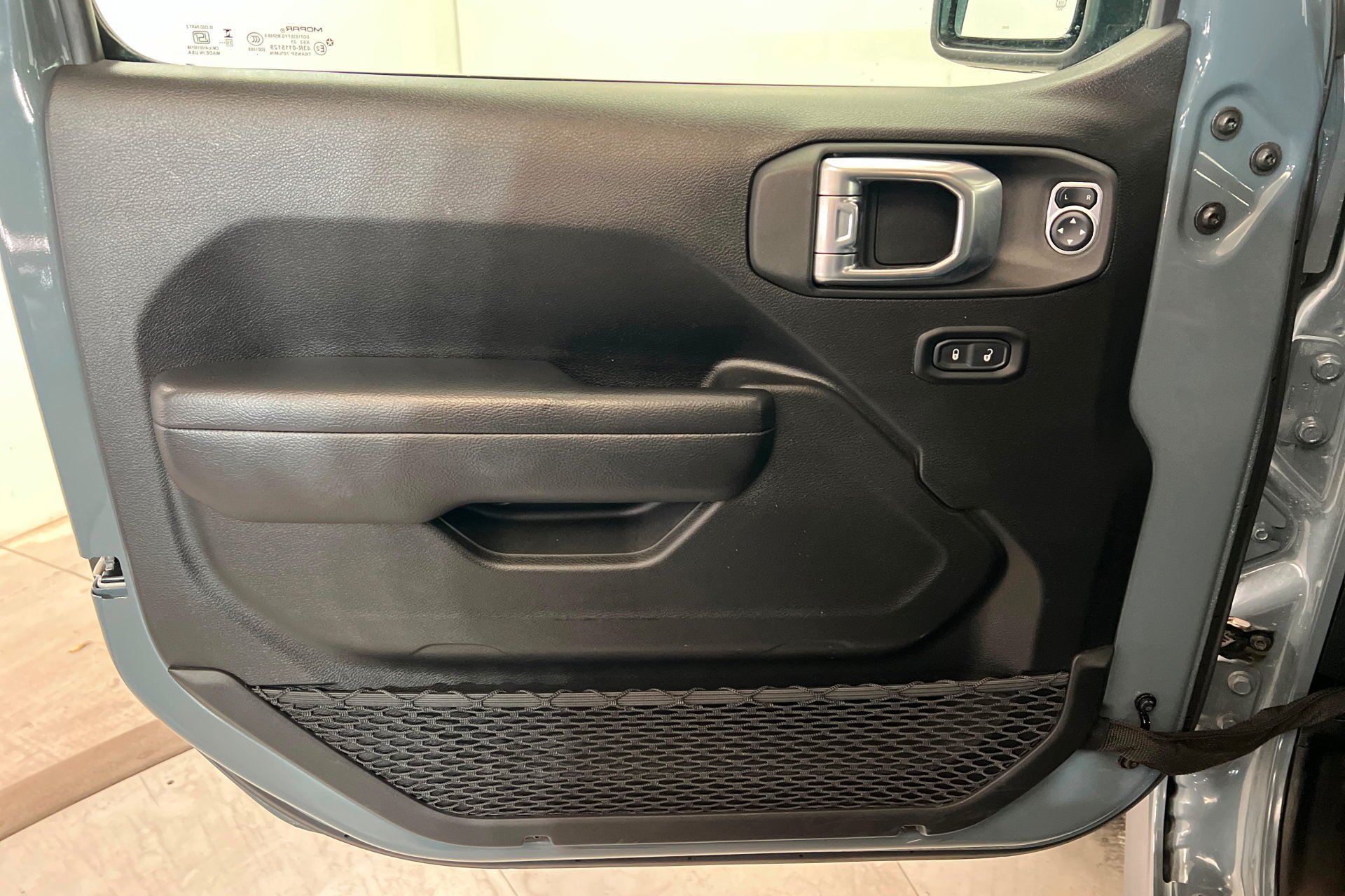 Certified Used 2026 Anvil Clearcoat Jeep Mojave image 15