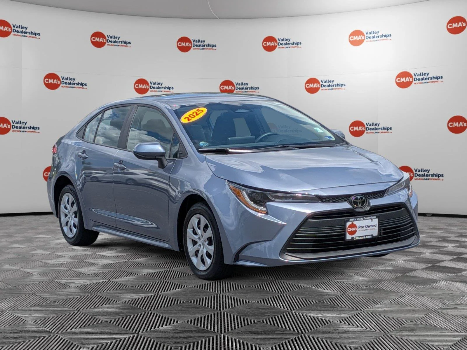 Used 2025 Celestite Toyota LE image 3