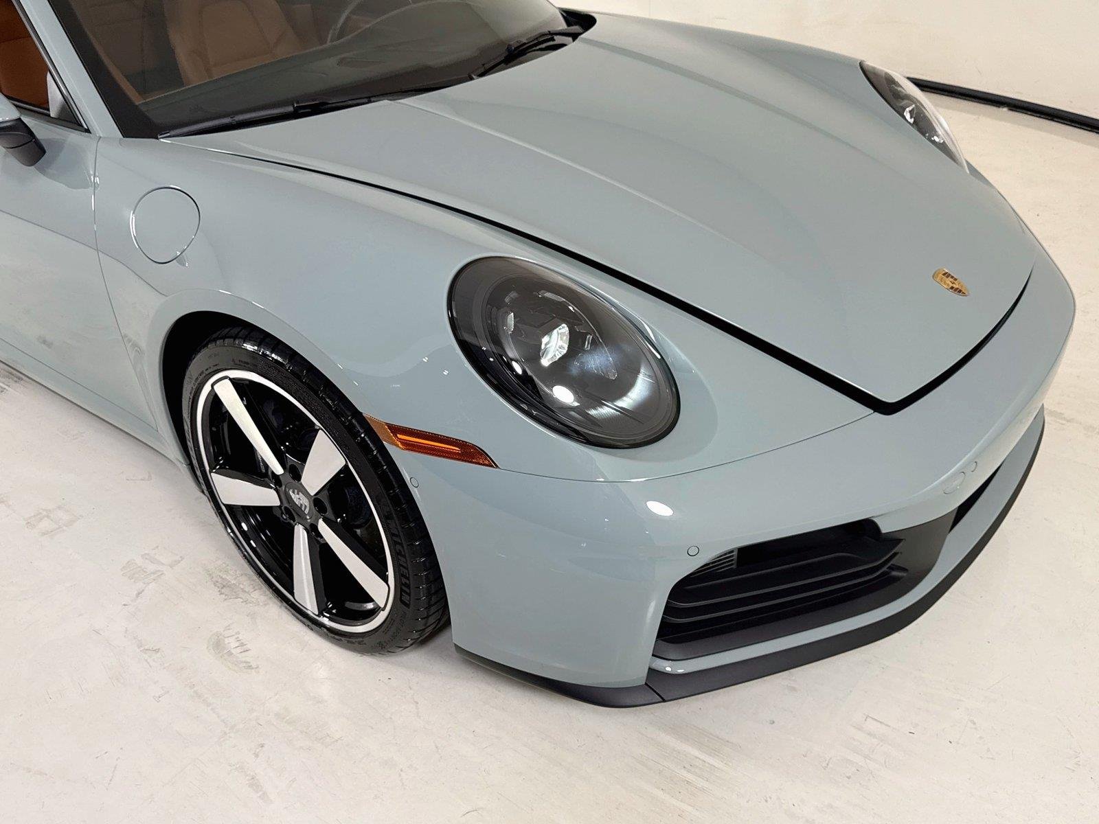 Used 2025 Shade Green Metallic Porsche Carrera | Surround View | Sport Exhaust | BOSE | Classic Wheels image 33