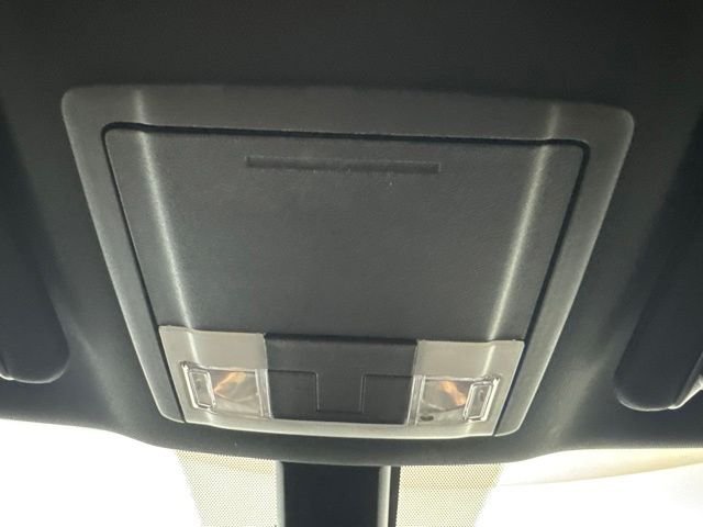 Used 2019 White Ford XLT image 15