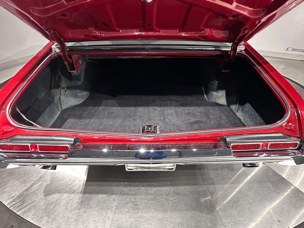 Used 1968 Red Oldsmobile Supreme image 43