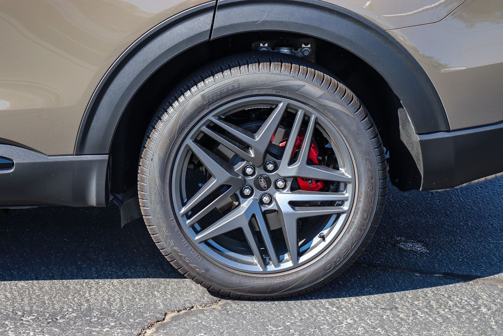 2026 Ford Explorer ST-LINE - Photo 8