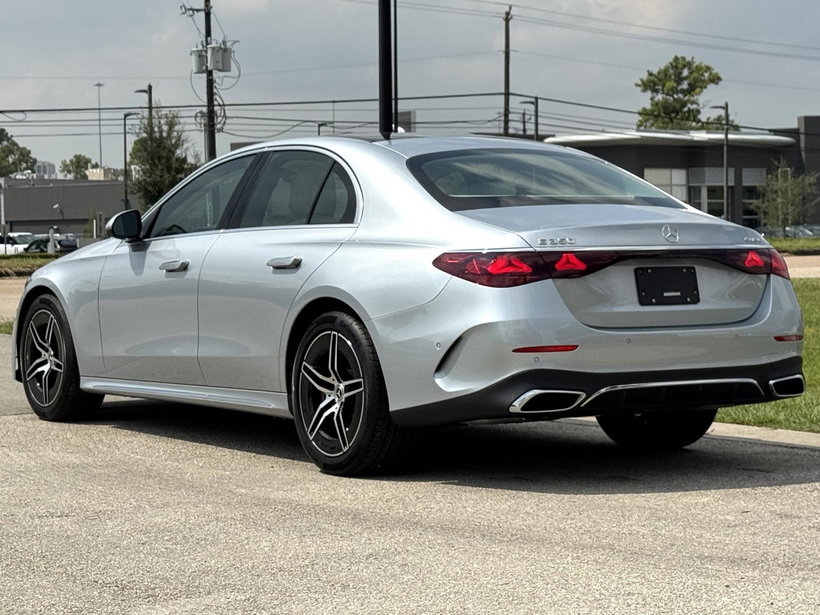 New 2026 Cirrus Silver Metallic Mercedes-Benz E 350 image 25