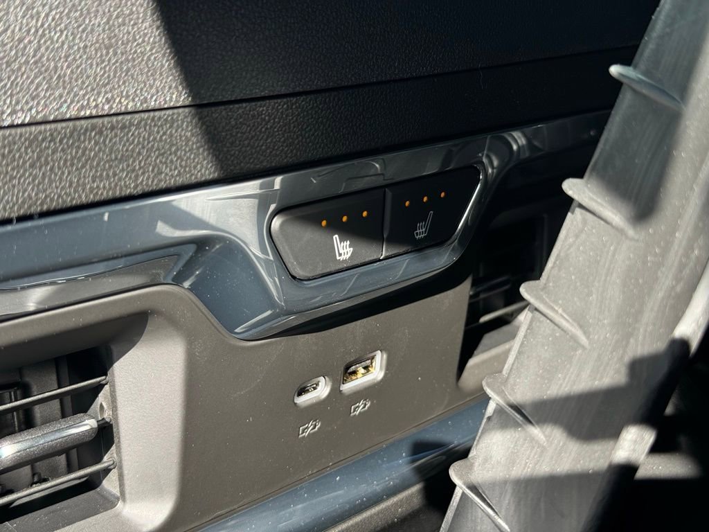 2026 Chevrolet Silverado 1500 LTZ - Photo 24