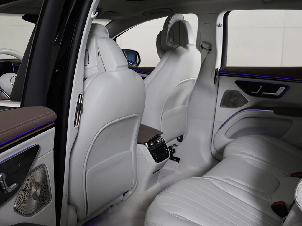 Used 2023 Black Mercedes-Benz 450 image 37