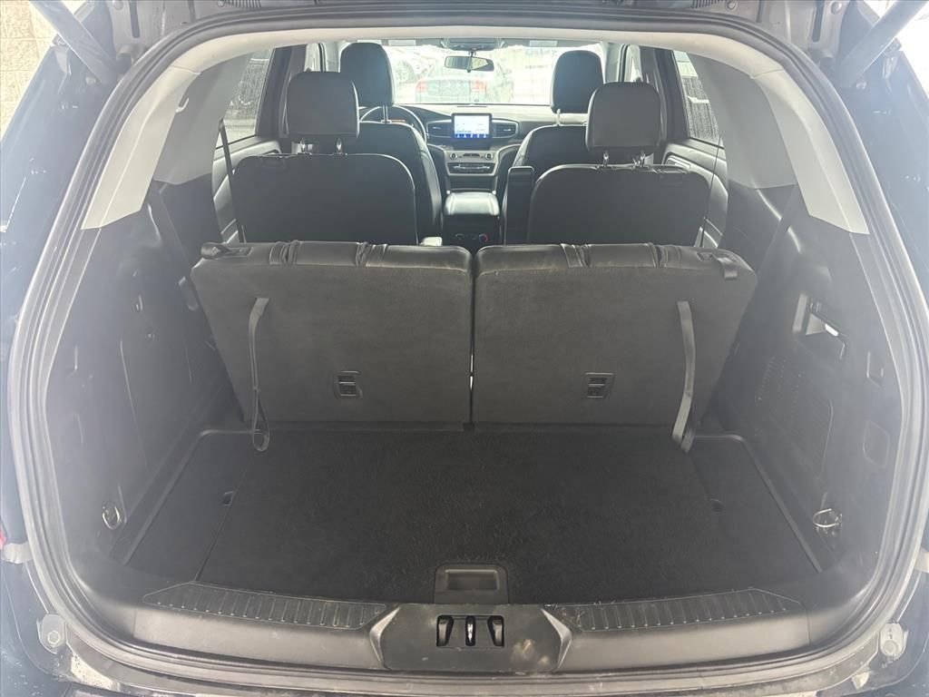 Used 2022 Black Metallic Ford XLT image 3
