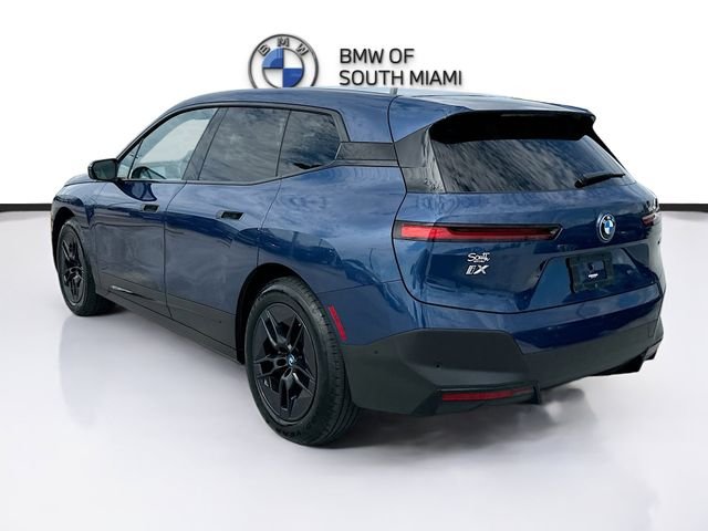 Certified Used 2023 Blue BMW xDrive50 image 5