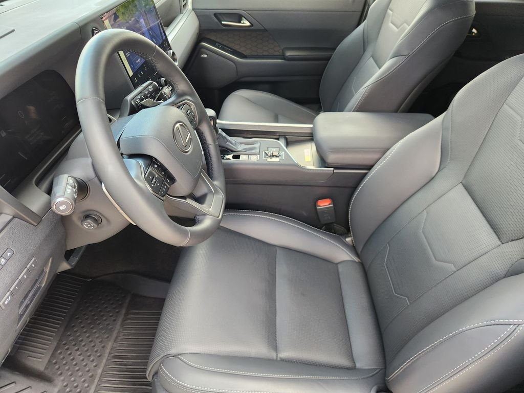 Certified Used 2025 White Pearl Lexus 550 Luxury+ image 13