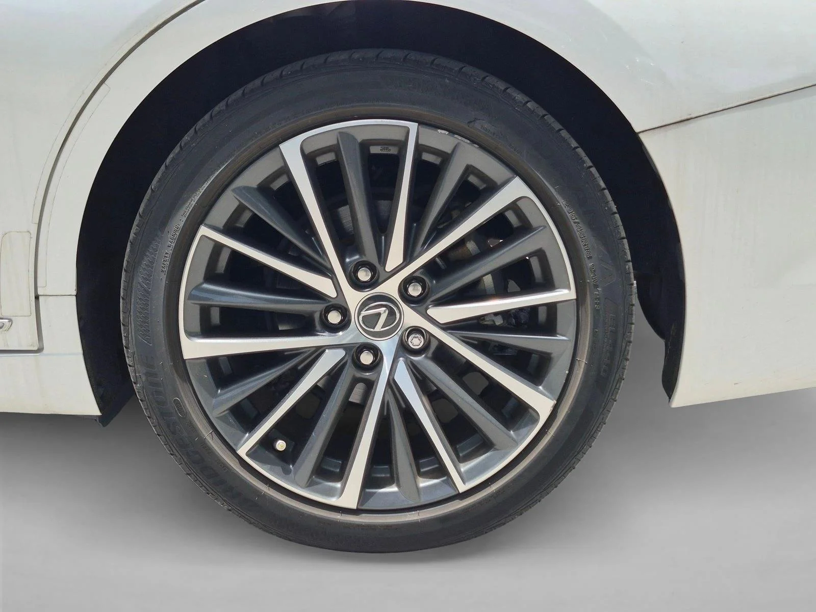 Certified Used 2022 Eminent White Pearl Lexus ES 300h image 14