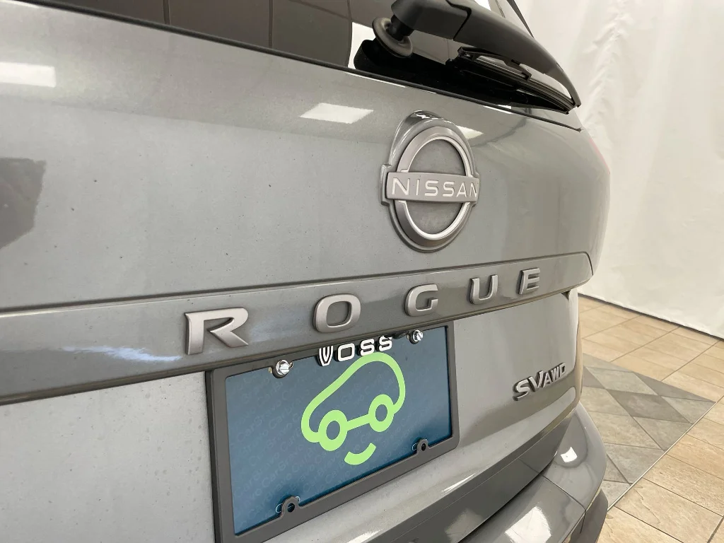 Used 2024 Gun Metallic Nissan SV image 30