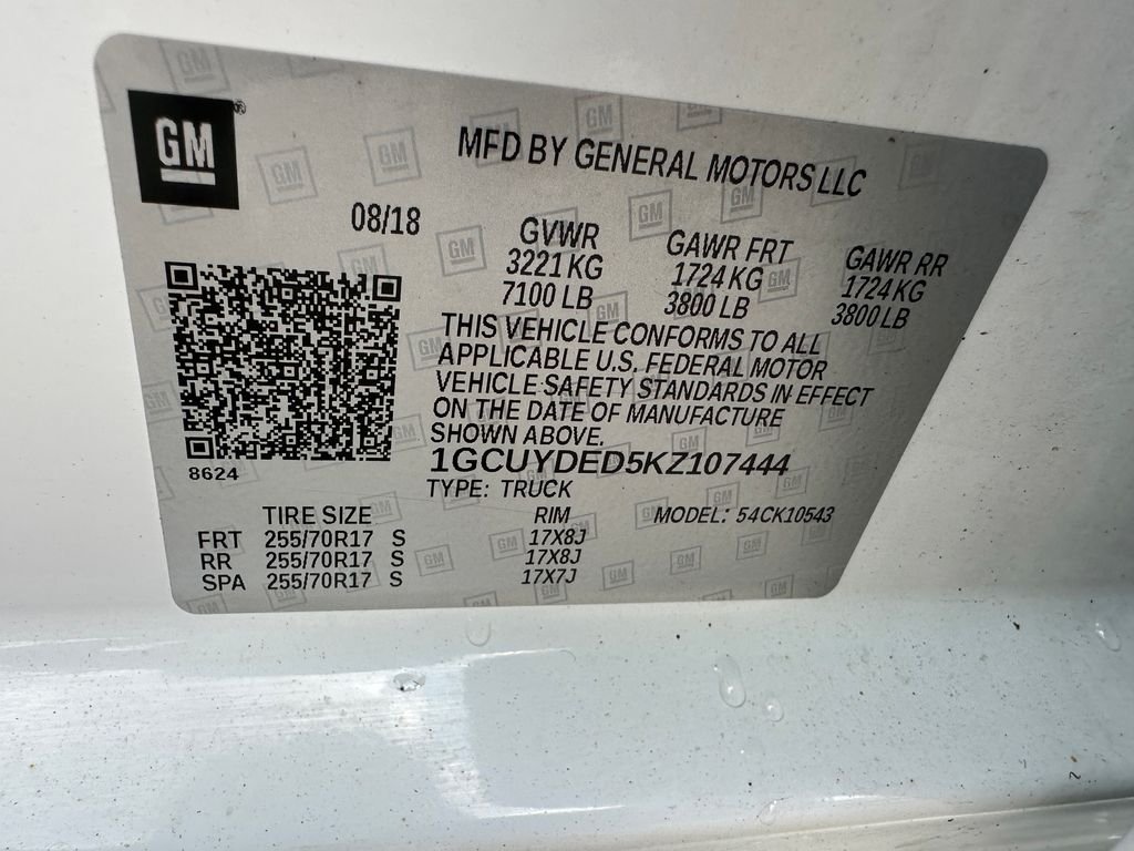 Used 2019 White Chevrolet LT image 12