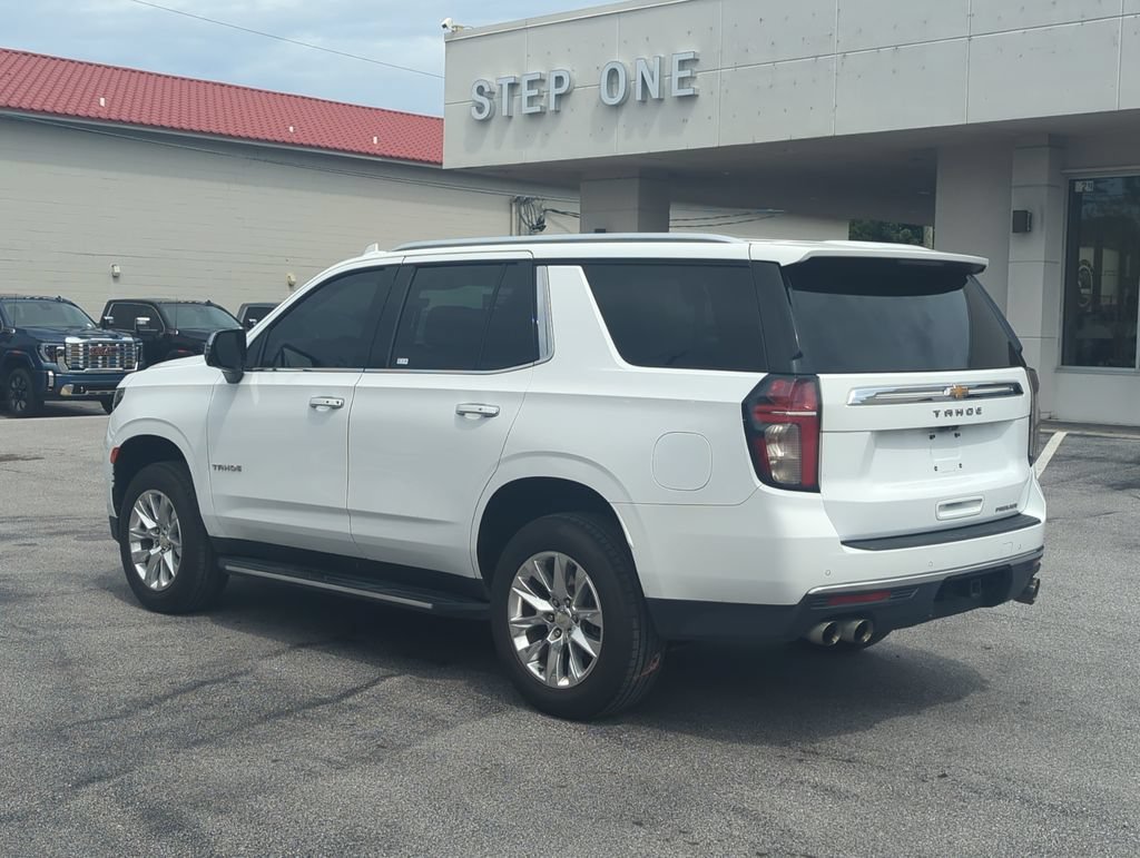 Used 2021 SUMMIT WHITE Chevrolet Premier image 4