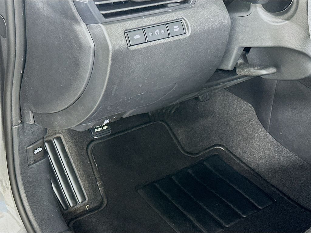Used 2024 Gun Metallic Nissan 2.5 SV image 10