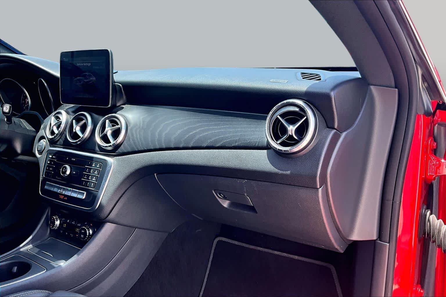 Used 2019 Jupiter Red Mercedes-Benz CLA 250 image 19
