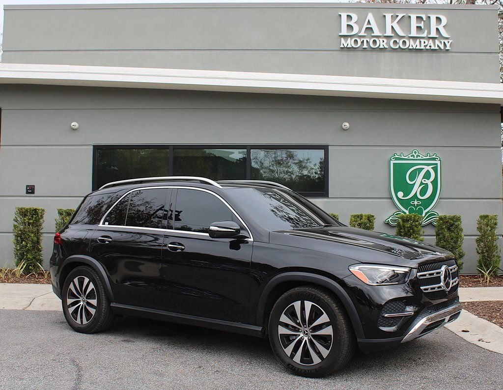Used 2025 Black Mercedes-Benz GLE 450 image 2