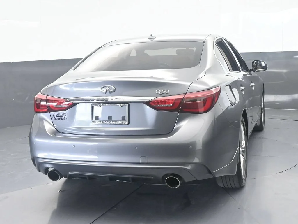 Used 2024 Graphite Shadow INFINITI LUXE image 5