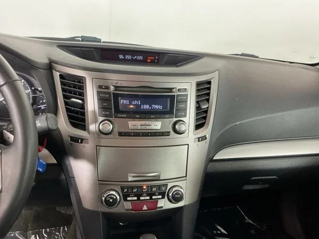Used 2012 Red Subaru 2.5i Premium image 17