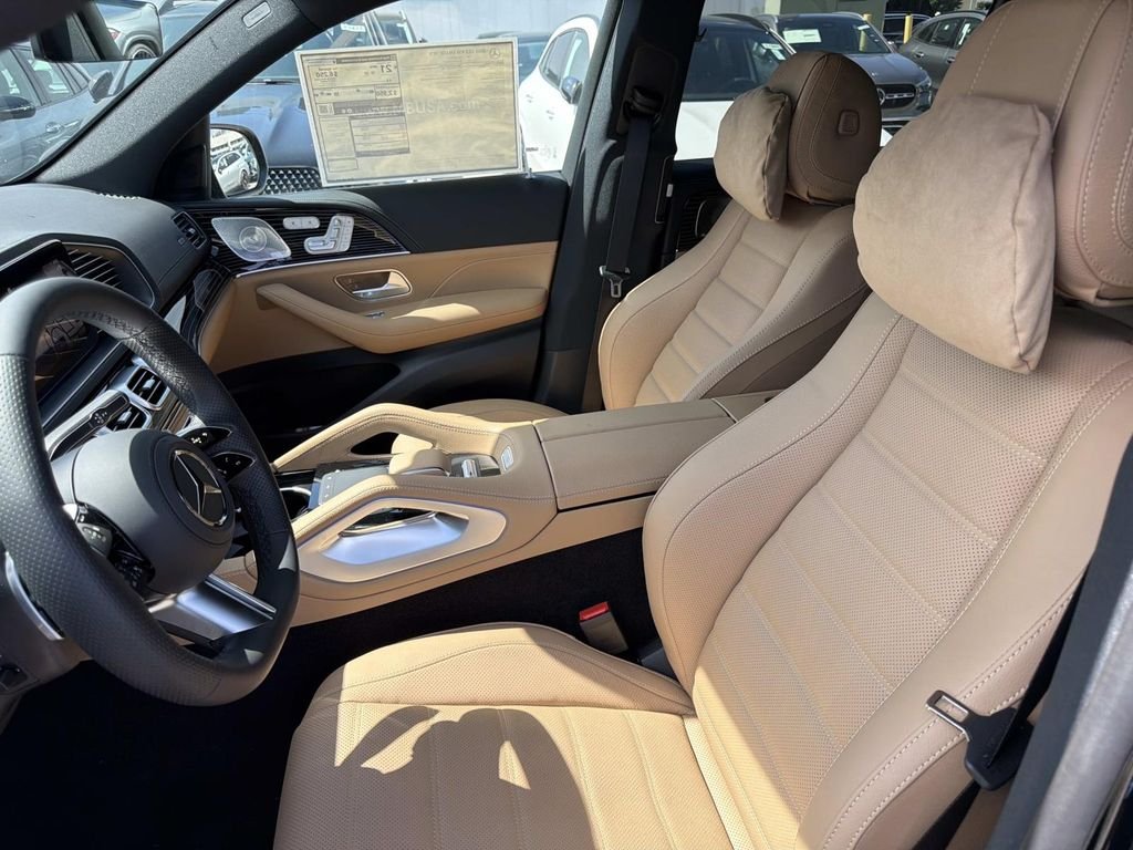 New 2026 Black Mercedes-Benz GLS 450 image 9