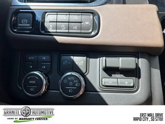 New 2026 Summit White GMC Denali Ultimate image 31