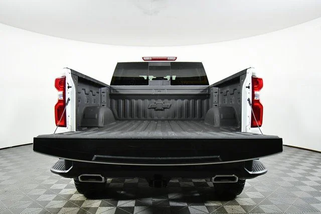 Used 2025 White Chevrolet LT Trail Boss image 26