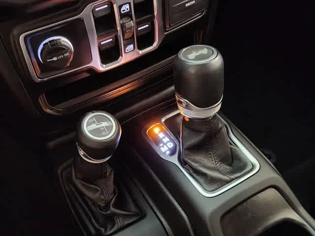 Used 2021 Black Clearcoat Jeep Unlimited Sahara Altitude image 19