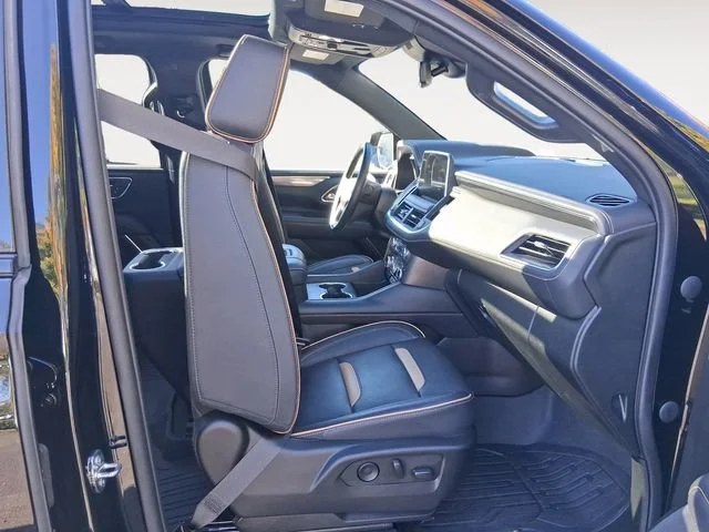 Certified Used 2023 Onyx Black GMC AT4 image 15
