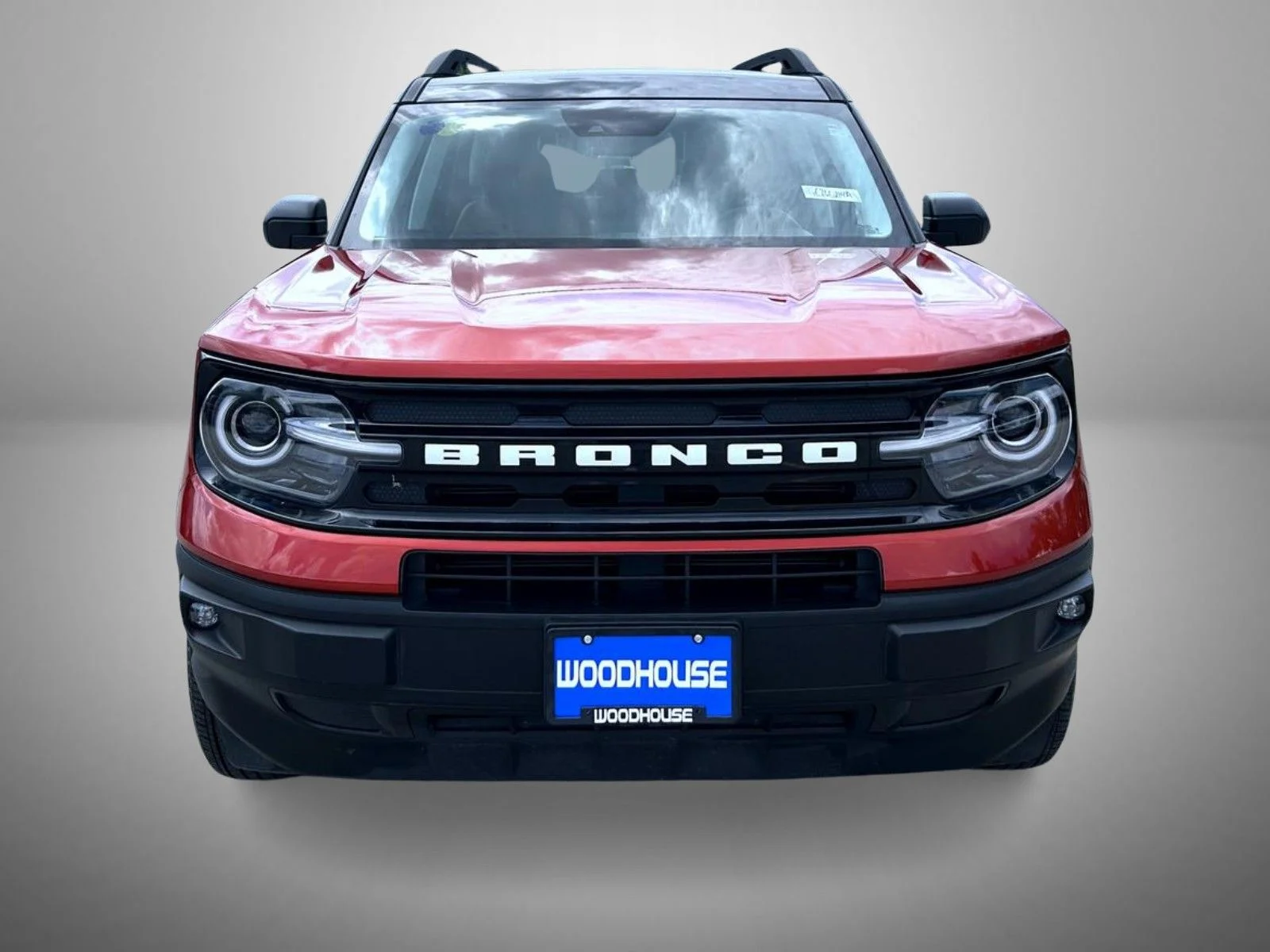 Used 2022 Red Ford Outer Banks image 2