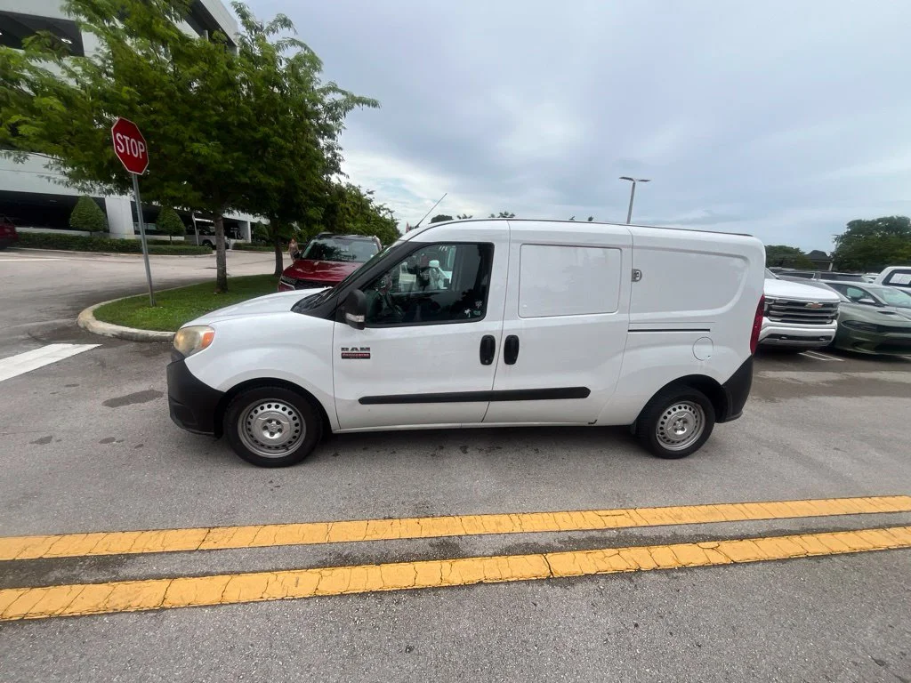 Used 2016 Bright White Ram Tradesman image 31