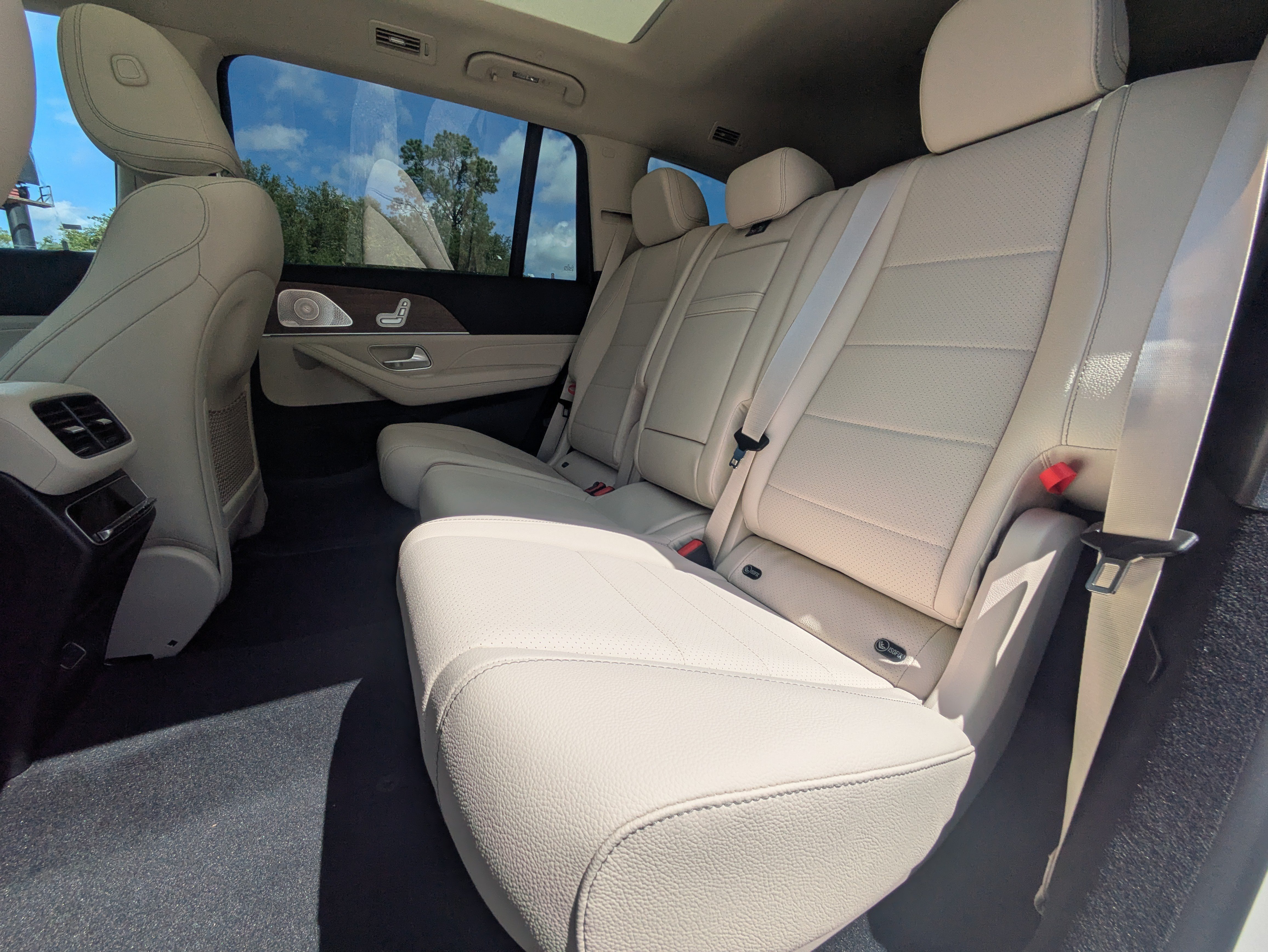 New 2026 Polar White Mercedes-Benz GLS 450 image 40