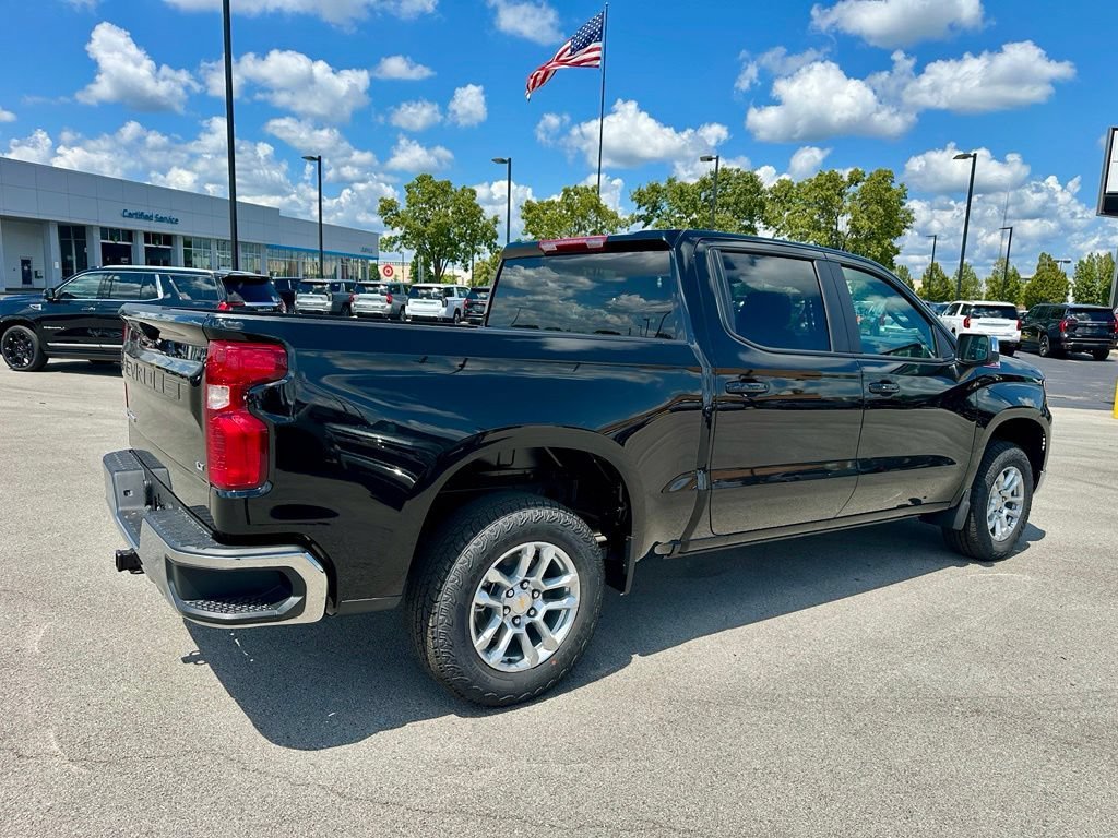 2026 Chevrolet Silverado 1500 LT - Photo 3