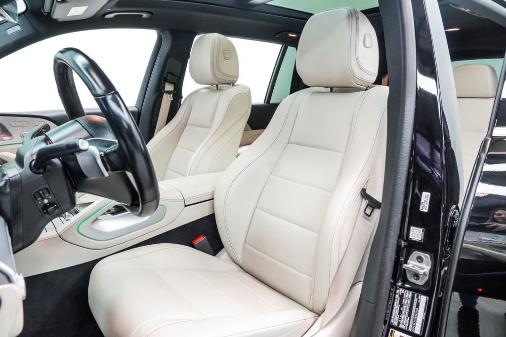 Used 2025 Black Mercedes-Benz GLS 450 image 15