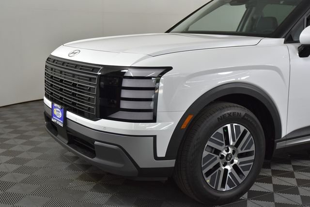 New 2026 White Hyundai SEL 7P image 2